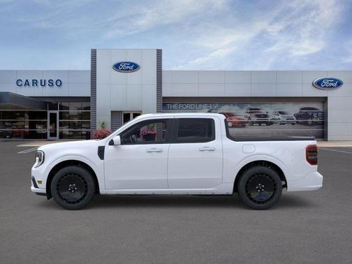 2025 Ford Maverick Lobo Standard