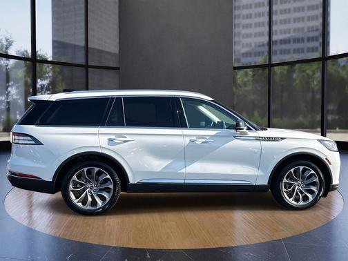 2025 Lincoln Aviator Reserve RWD