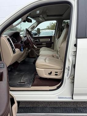 2016 RAM 3500 Laramie