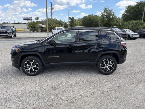 Diamond Black 2026 Jeep Compass Limited