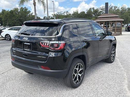 Diamond Black 2026 Jeep Compass Limited