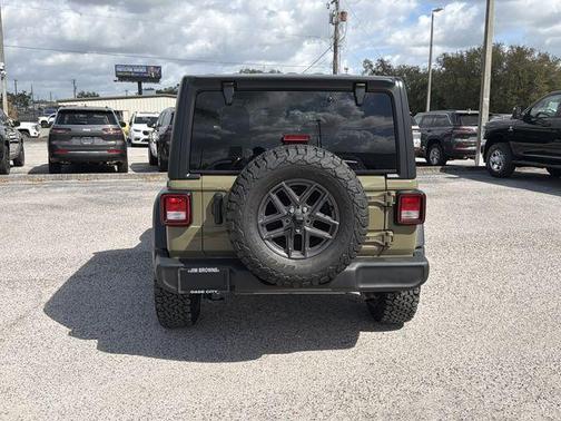 2025 Jeep Wrangler Sport