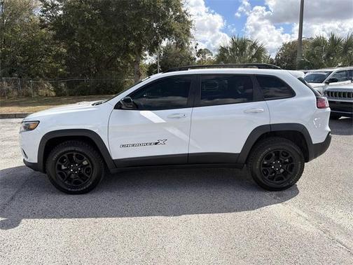 2022 Jeep Cherokee X