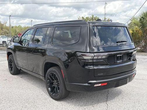 Gloss Black 2026 Jeep Grand Wagoneer Limited