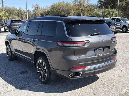2022 Jeep Grand Cherokee L Overland