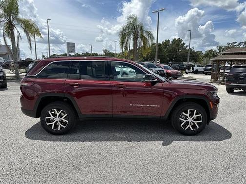 2025 Jeep Grand Cherokee Limited
