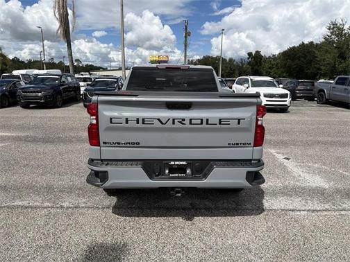 2025 Chevrolet Silverado 1500 Custom