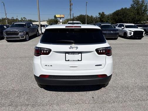 2026 Jeep Compass Latitude