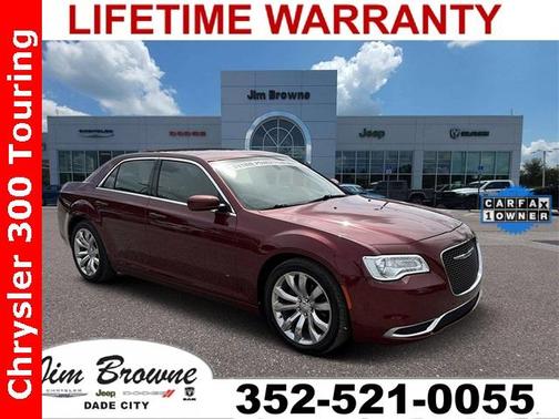 2018 Chrysler 300 Touring
