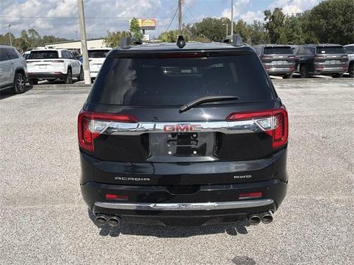 2022 GMC Acadia Denali