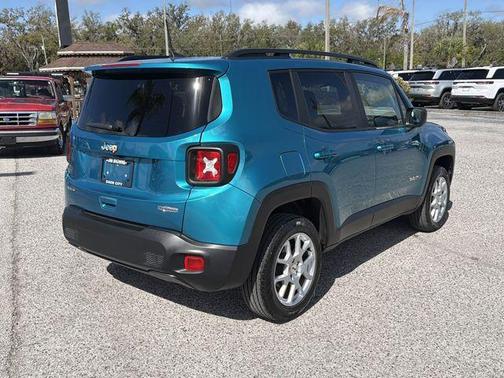 2022 Jeep Renegade Latitude