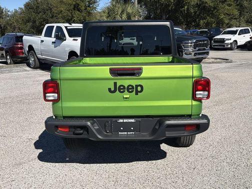 2026 Jeep Gladiator Sport