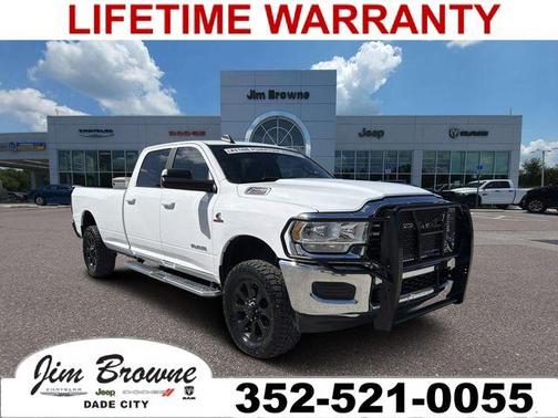 Bright White Clearcoat 2022 RAM 2500 Big Horn