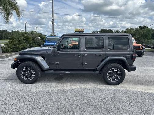 2025 Jeep Wrangler Sahara