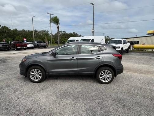 2018 Nissan Rogue Sport SV
