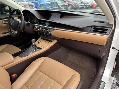 2017 Lexus ES 350 Base