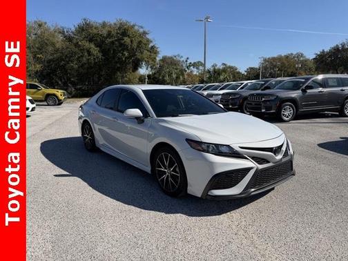 2023 Toyota Camry SE