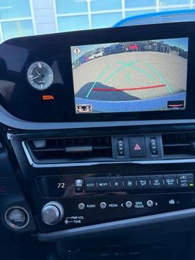 2022 Lexus ES 350 Base