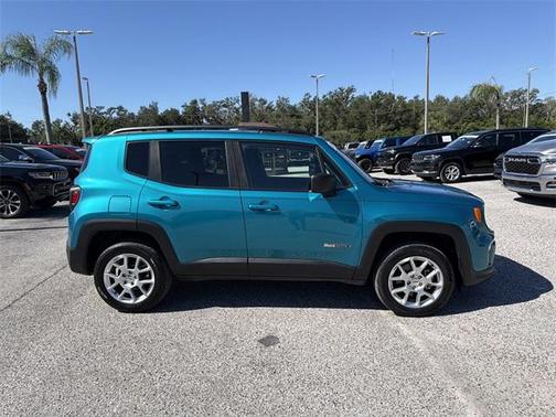 2022 Jeep Renegade Latitude
