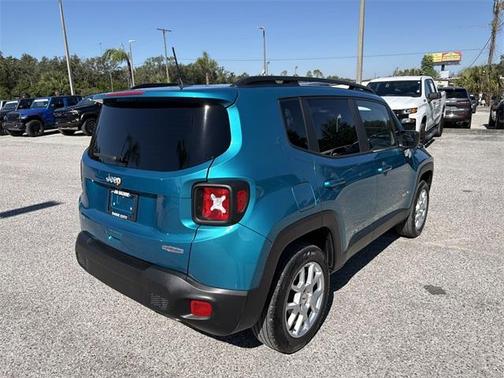 2022 Jeep Renegade Latitude