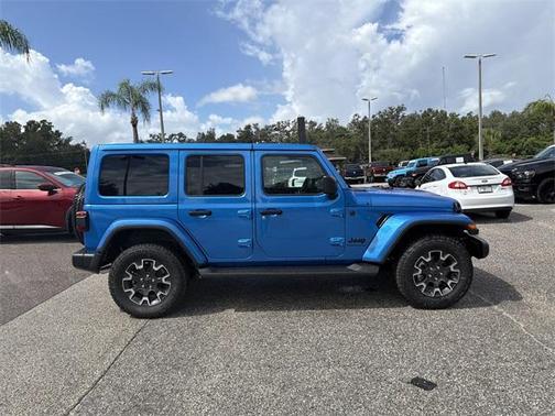 2025 Jeep Wrangler Sahara