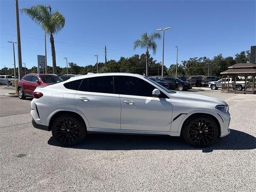 2021 BMW X6 xDrive40i