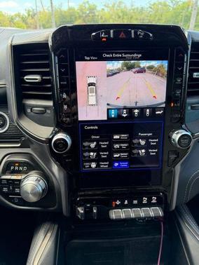 Delmonico Red Pearlcoat 2021 RAM 1500 Limited