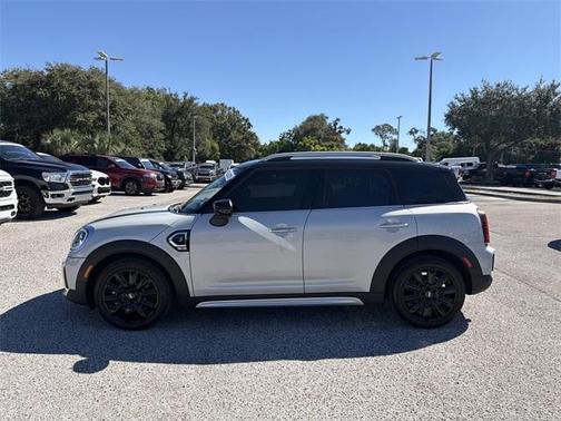 2022 MINI Countryman Cooper S