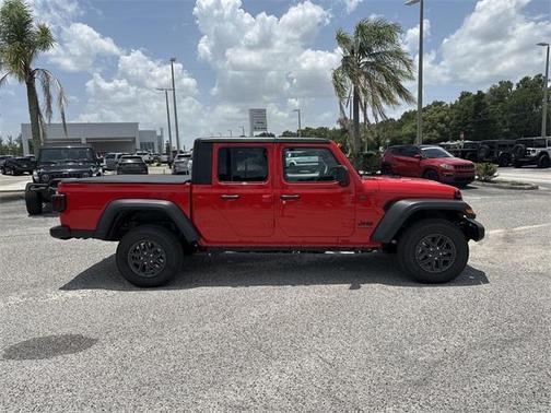 2025 Jeep Gladiator Sport