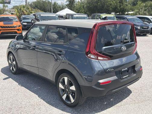 Gravity Gray / Gold Roof 2020 Kia Soul EX