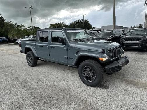 2025 Jeep Gladiator Sport