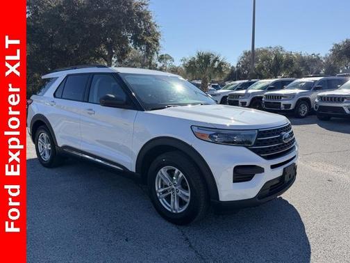 2023 Ford Explorer XLT
