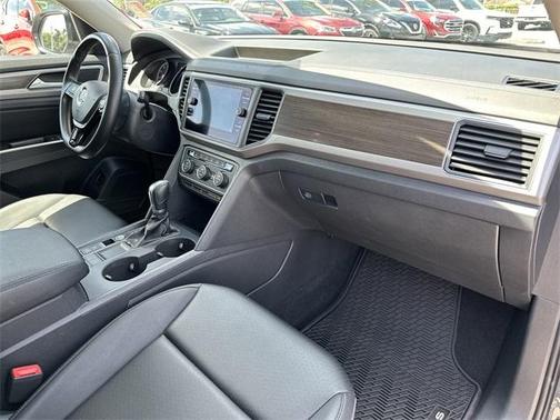 2019 Volkswagen Atlas 3.6L SE w/Technology