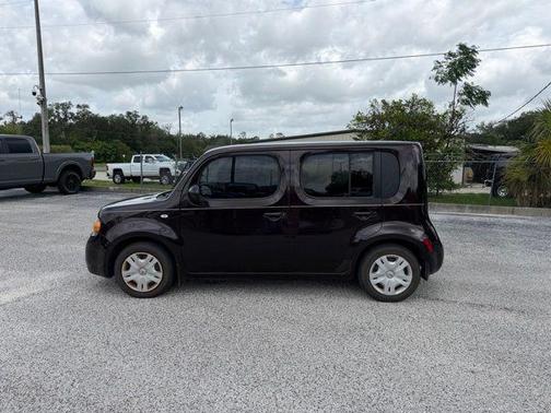 Bitter Chocolate 2013 Nissan Cube 1.8 S
