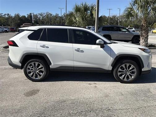 2020 Toyota RAV4 Limited