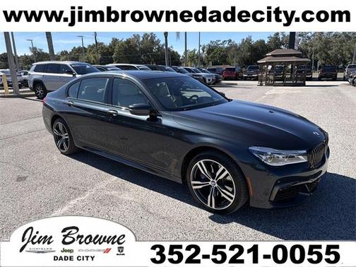 2019 BMW 750 i