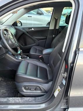 2016 Volkswagen Tiguan SE