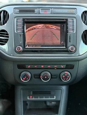 2016 Volkswagen Tiguan SE