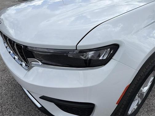 2025 Jeep Grand Cherokee Laredo X