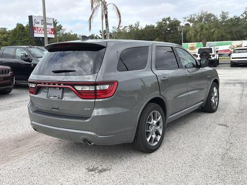Destroyer Gray Clearcoat 2026 Dodge Durango GT HEMI V8