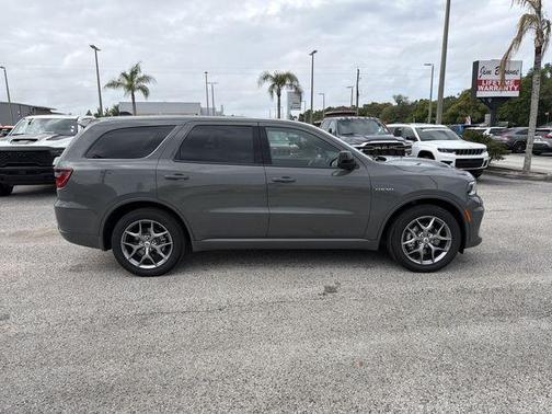 Destroyer Gray Clearcoat 2026 Dodge Durango GT HEMI V8