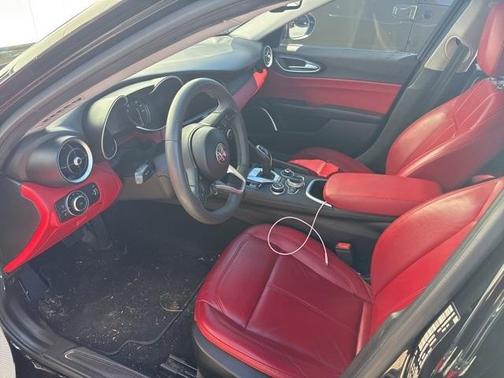 2020 Alfa Romeo Giulia Base