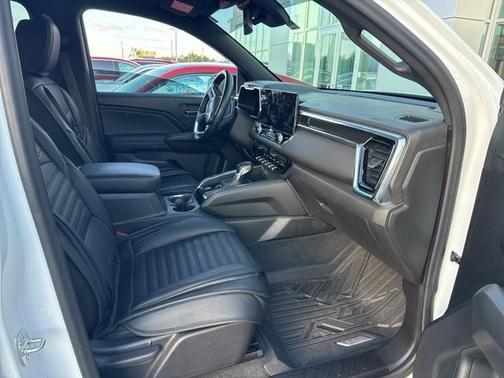 2023 GMC Canyon Elevation