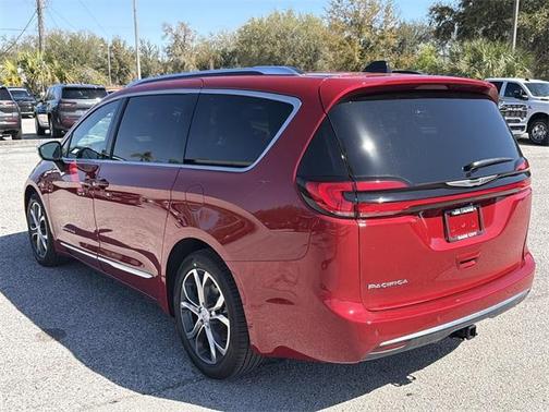 2026 Chrysler Pacifica Pinnacle