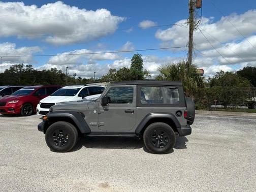 2019 Jeep Wrangler Sport