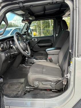 2019 Jeep Wrangler Sport