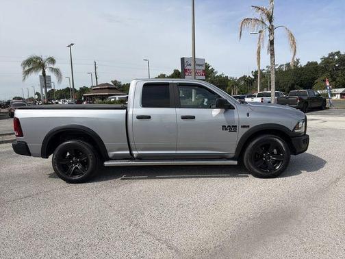 Billet Silver Metallic Clearcoat 2021 RAM 1500 Classic SLT