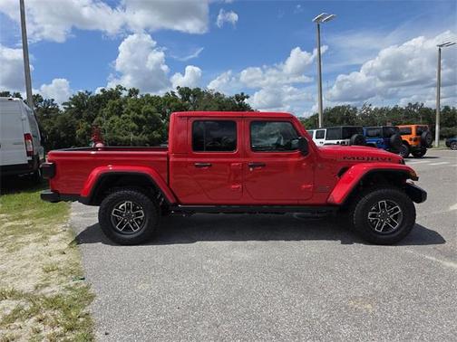 2025 Jeep Gladiator Mojave