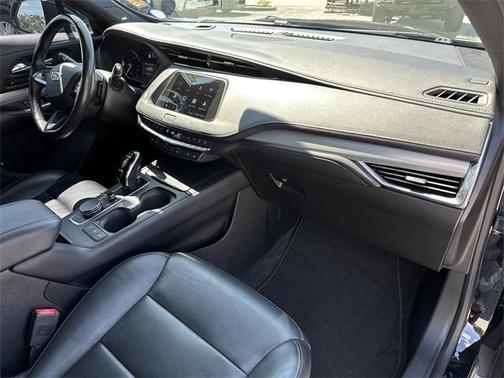 2020 Cadillac XT4 Premium Luxury