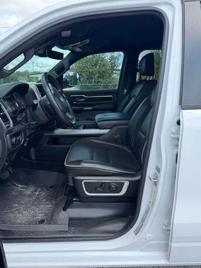 Bright White Clearcoat 2024 RAM 1500 Laramie
